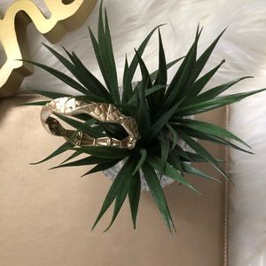 Lia Sophia Bracelet New with out box